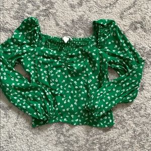 H&M adorable cropped blouse